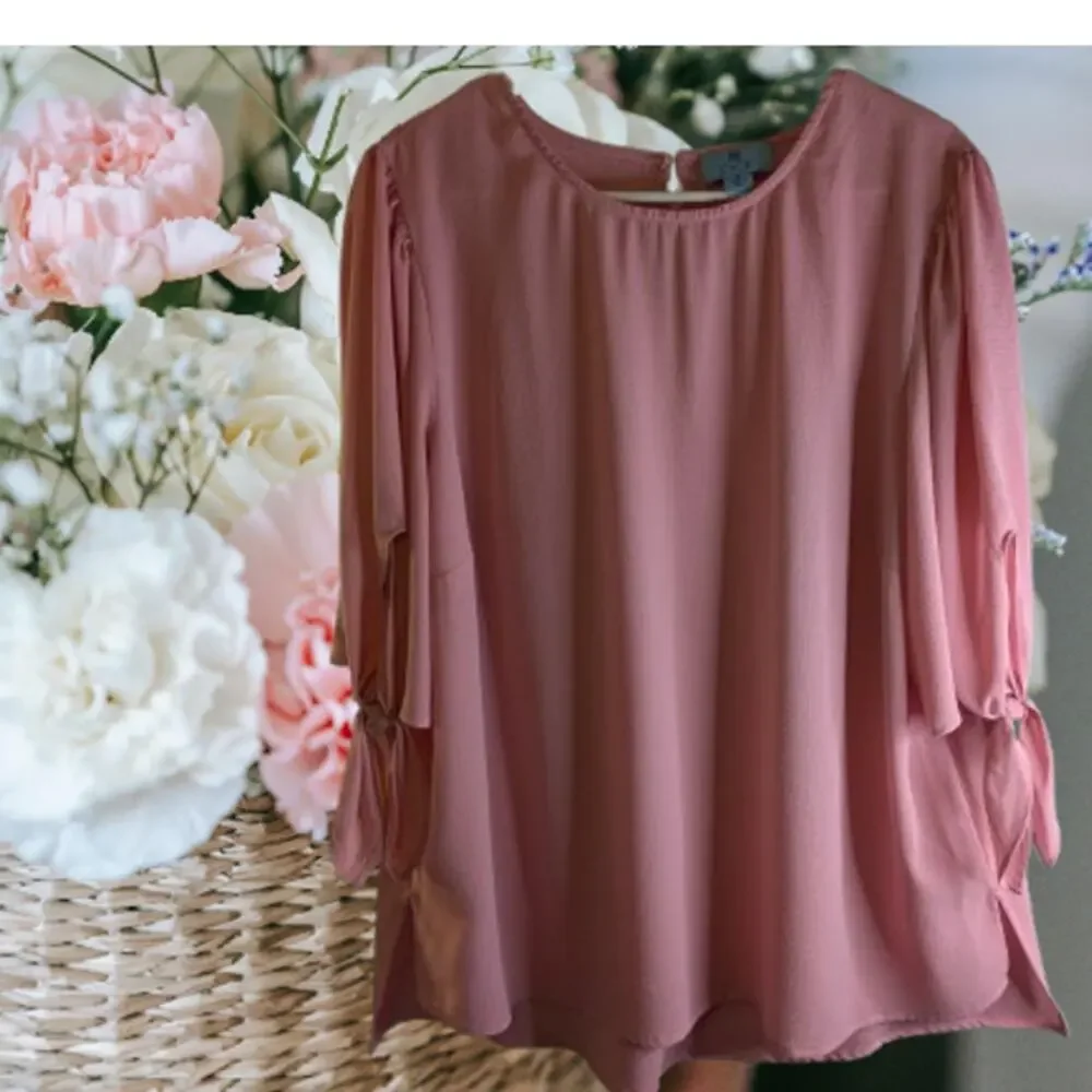CeCe 2XL short tie sleeves pink polyester blend stretch woman's top. - Picture 1 of 1